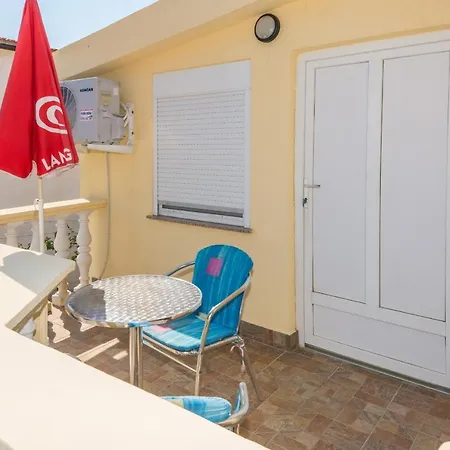 Apartamento By The Sea - 18595 Vir