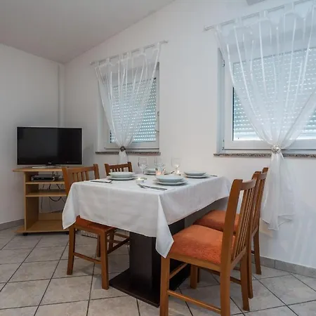 By The Sea - 18595 Apartamento