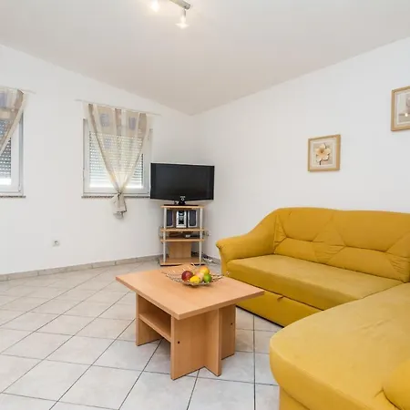 By The Sea - 18595 Appartement Vir
